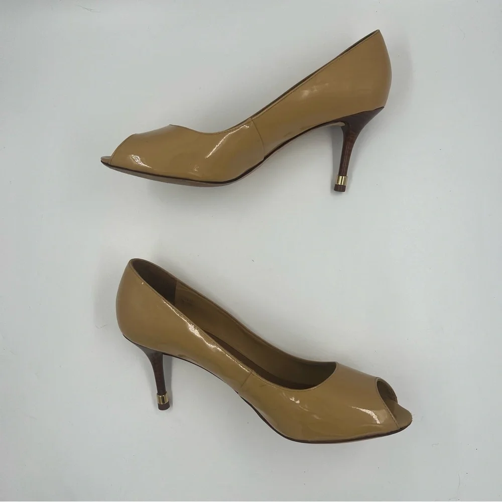 Tory Burch Women’s Open‎ Toe Patent Leather Heels Tan 10 Rounded Toe Peep Toe
